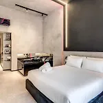 Gallery Apartament Neapol